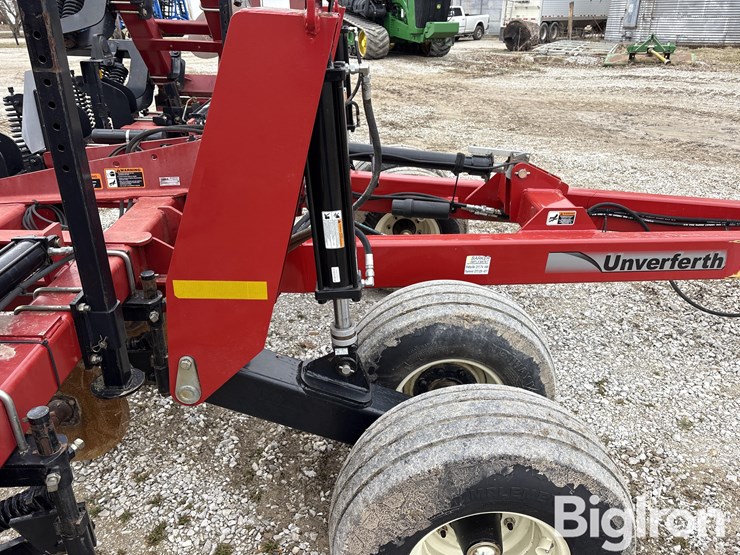 case-ih-2500-image-14