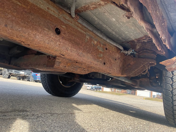 #1430-•-2002-green-gmc-sierra-(has-wi-title)-(of)-image-51