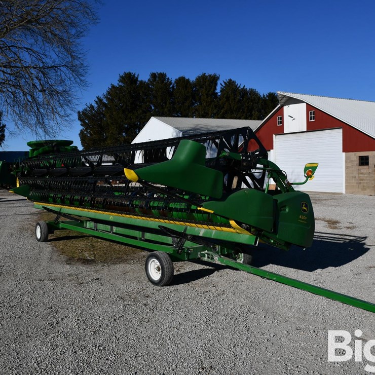 2005 JOHN DEERE 630F