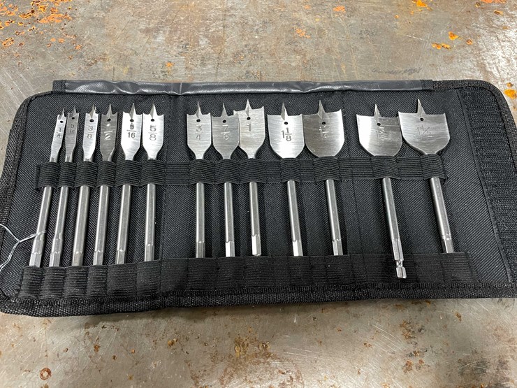 #2322-•-new-13-piece-spade-drill-bit-set-(cw)-image-1