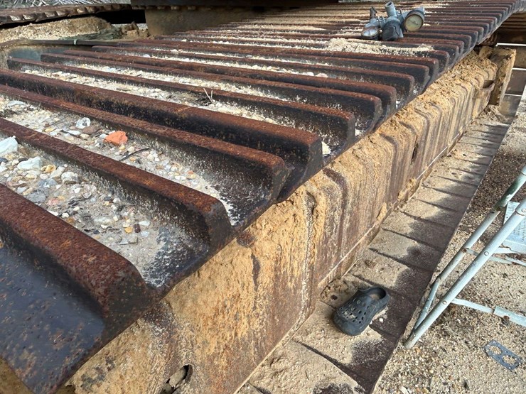 komatsu-pc300-lc-7l-image-8