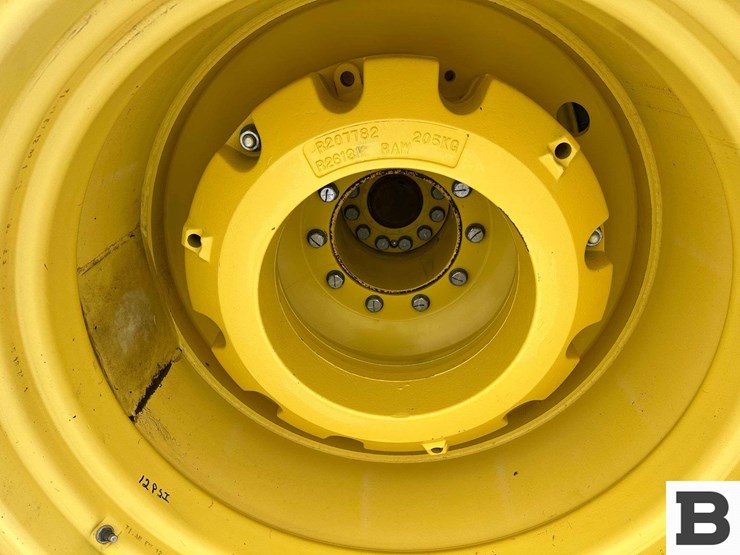 2011-john-deere-9530-image-58