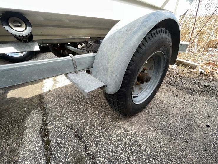 #1436-•-1992-glasstream-145-deluxe-14'-boat-(no-title)-(of)-image-23