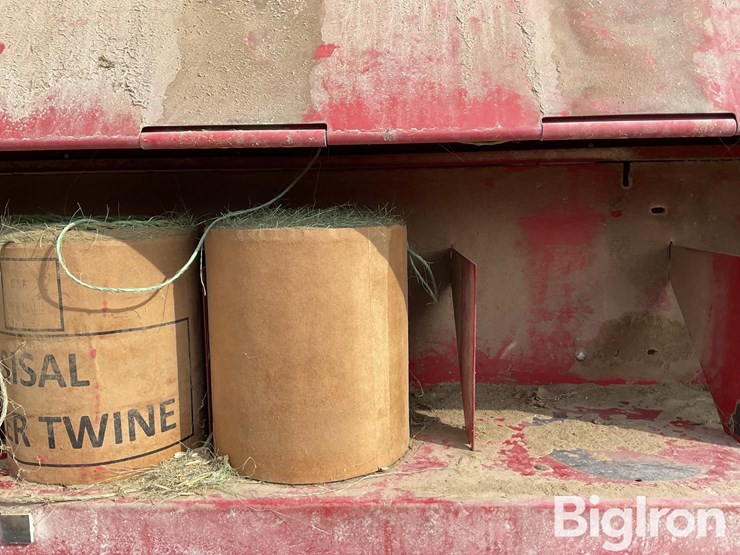 1997-new-holland-664-image-19