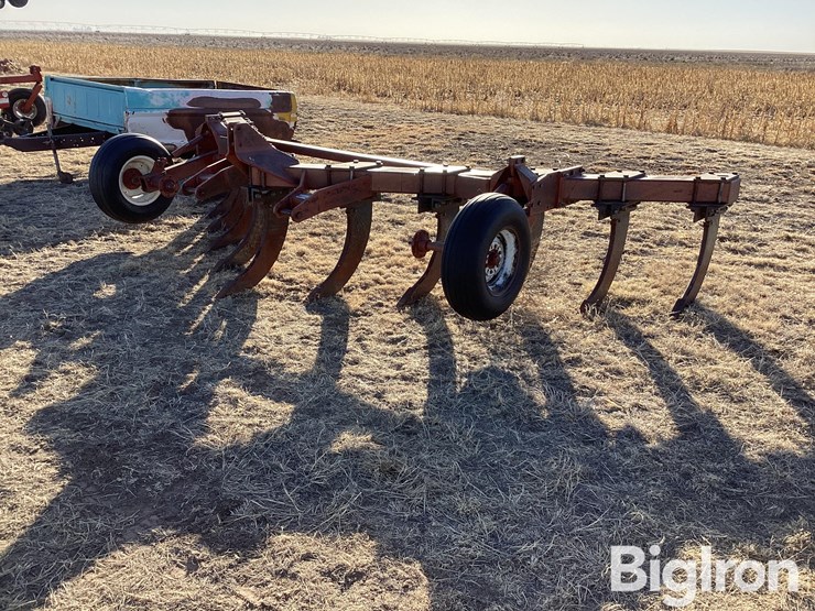 hiniker-vp-11-shank-ripper-image-1