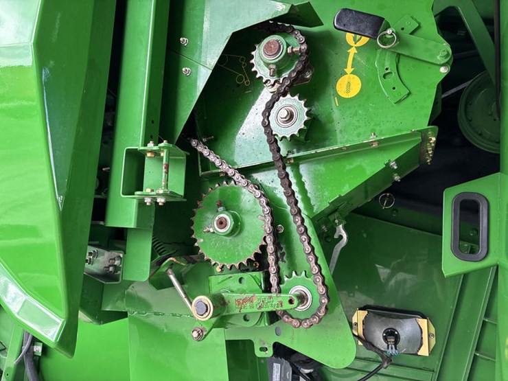 2013-john-deere-s680-image-78