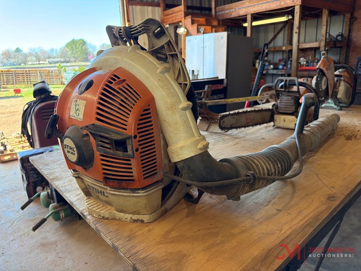 stihlbr550-backpack-blower-image-1