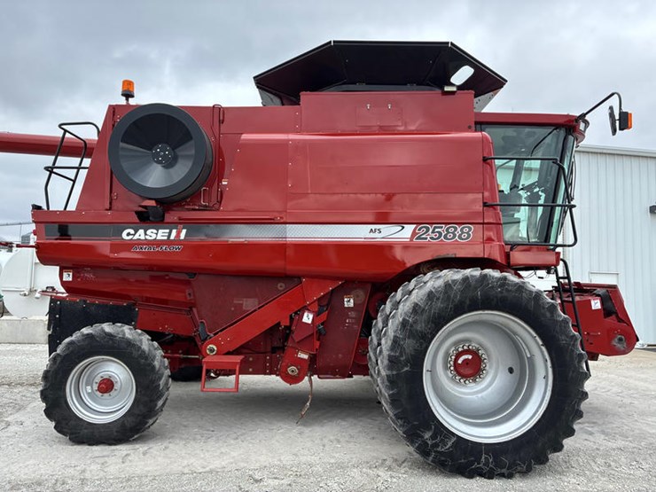 2008-case-ih-2588-image-4