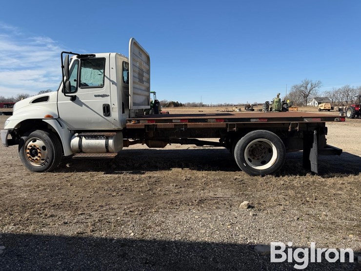 2012-international-durastar-4300-image-8