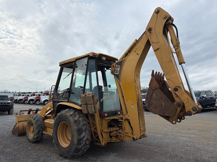 caterpillar-416d-image-4