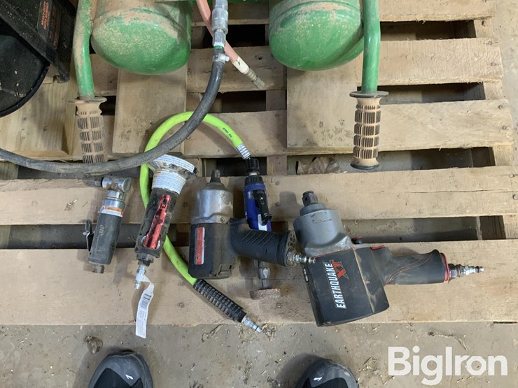 deere-ac2-8gh-image-16