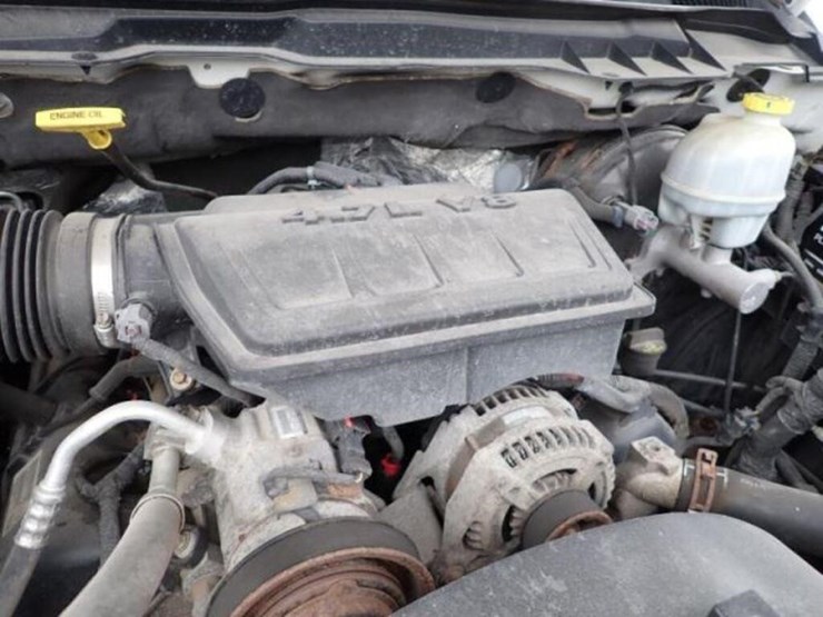 2013-dodge-ram-1500-image-19