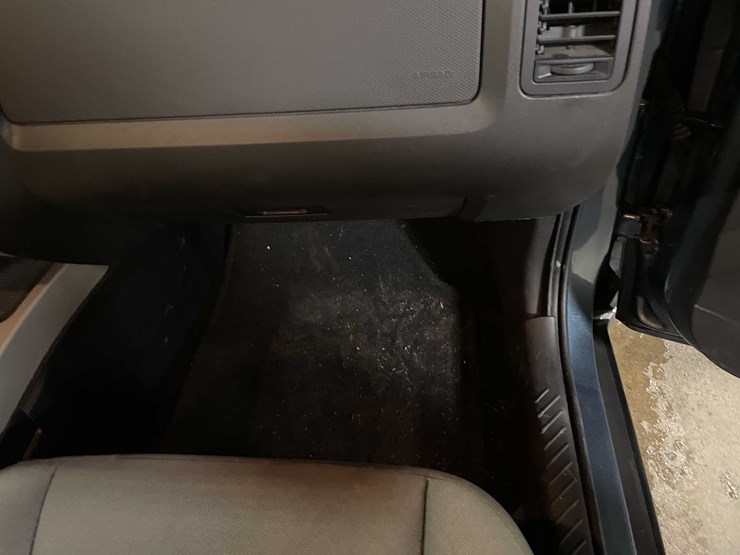 2011-ford-escape-image-25