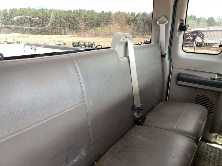 2008-ford-f250-image-16