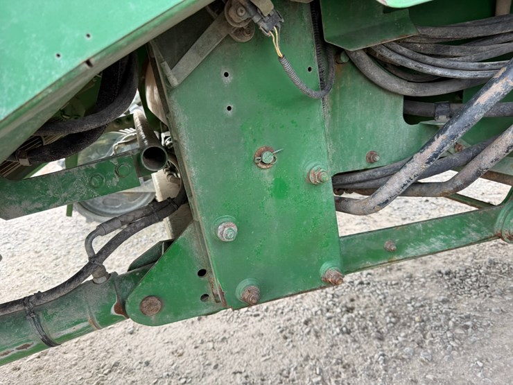 2009-john-deere-9870-sts-image-23