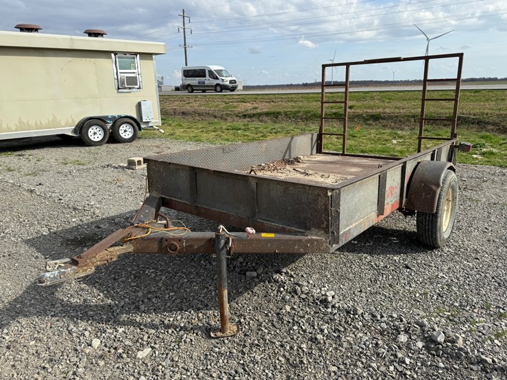 #38649-•-10’-s/a-utility-trailer-image-1