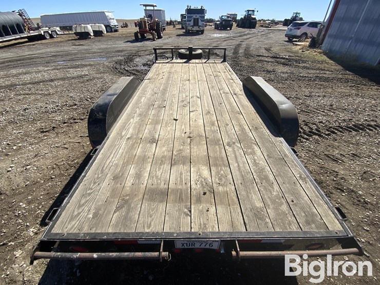 2003-titan-trailer-image-14