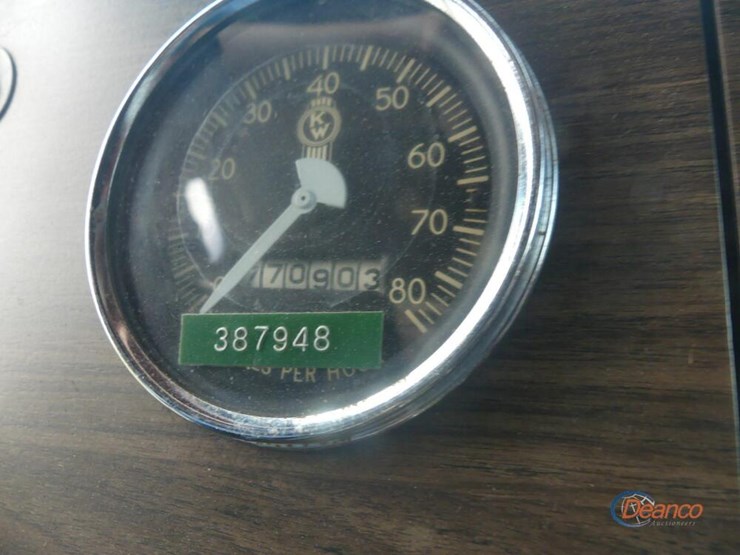 1973-kenworth-w925a-truck-tractor,-s/n-133656:-1693-ta-cat,-425hp,-18-sp.,-4:11-rears,-air-ride,-wet-kit-image-18