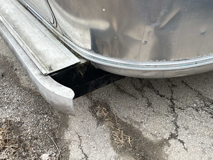 #1435-•-1978-airstream-land-yacht-31'---fully-remodeled,-road-ready-(has-wi-title)-(of)-image-147