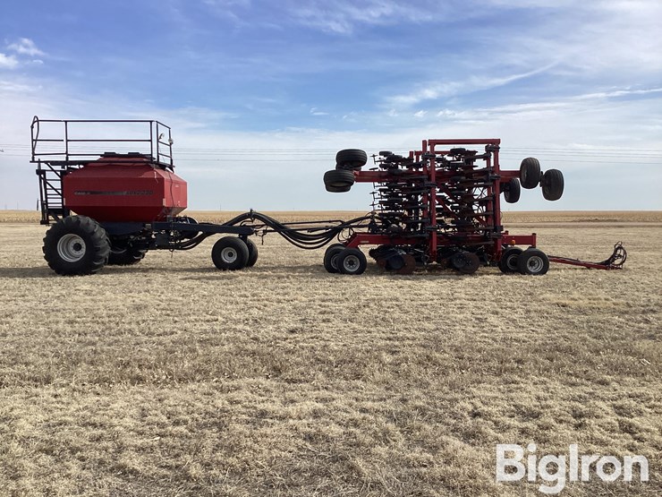 case-ih-sdx2230-air-seeder-w/adx2230-air-cart-image-4