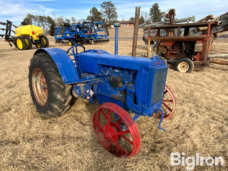 1930-case-c-2wd-tractor-image-3