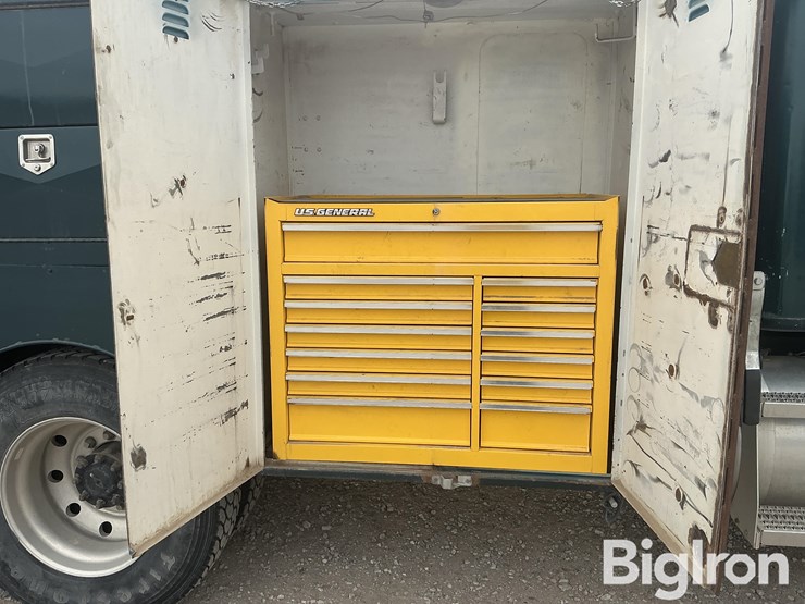 1990-international-8100-image-17