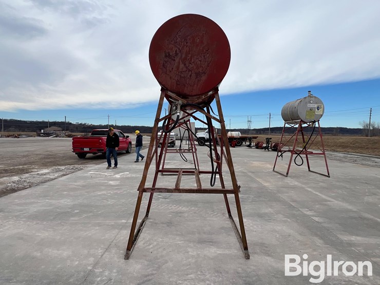 free-standing-300-gallon-gasoline-tank-image-6