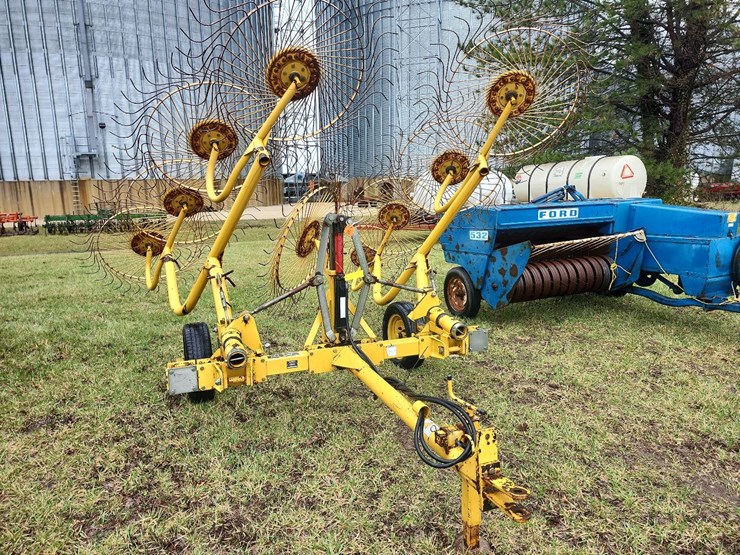 tag-#65,-vermeer-rake-image-7