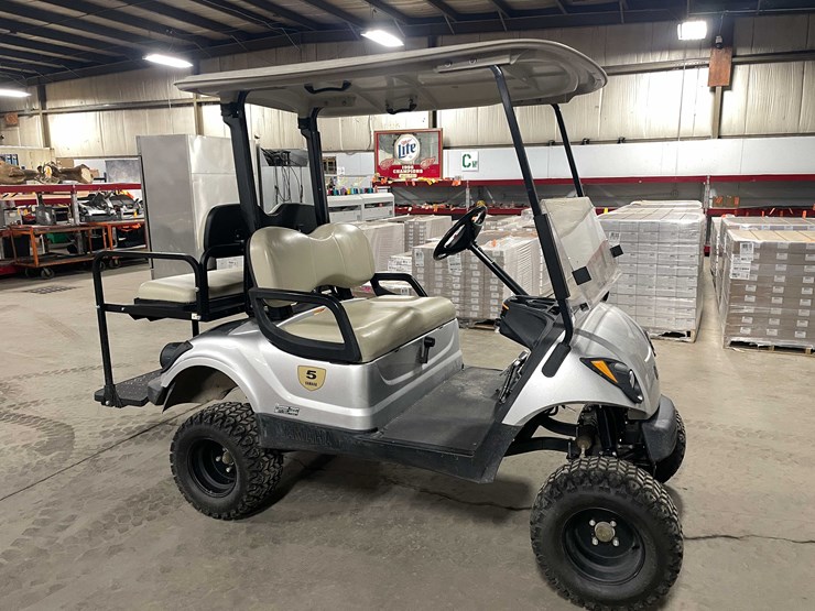 #1444-•-yamaha-golf-cart-(d)-image-3