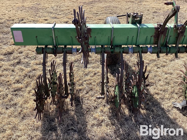 john-deere-30-image-15