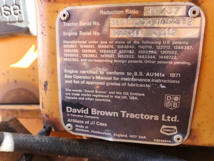 case-380-roadrunner-tractor-with-case-436-loader-image-15