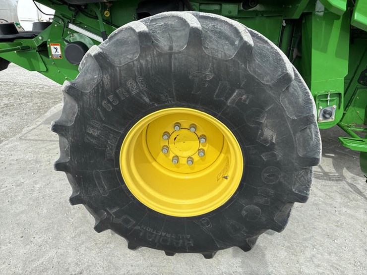 2013-john-deere-s680-image-54