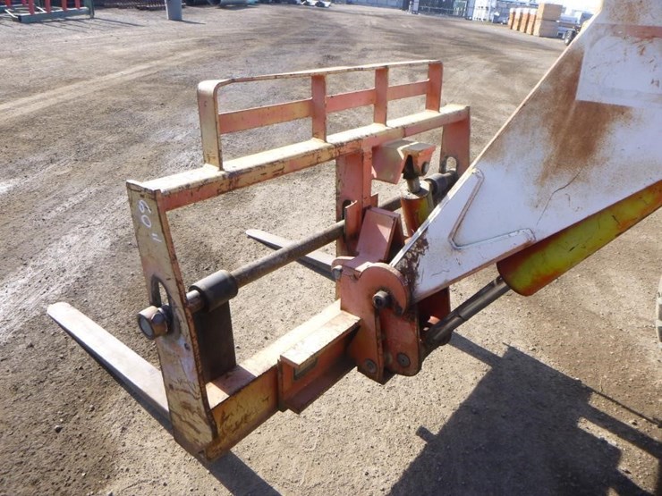 sky-trak-6036-image-12