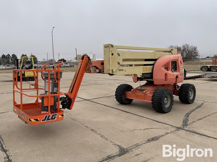 2005-jlg-450aj-image-1