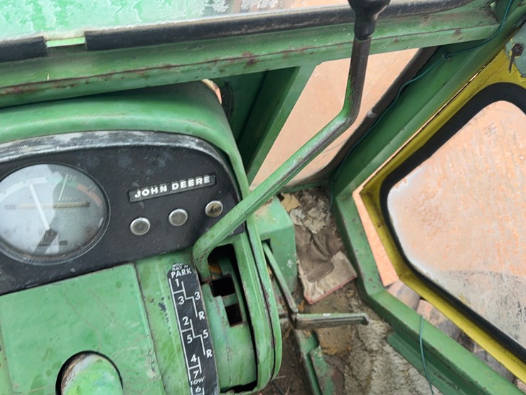 john-deere-4520-image-23