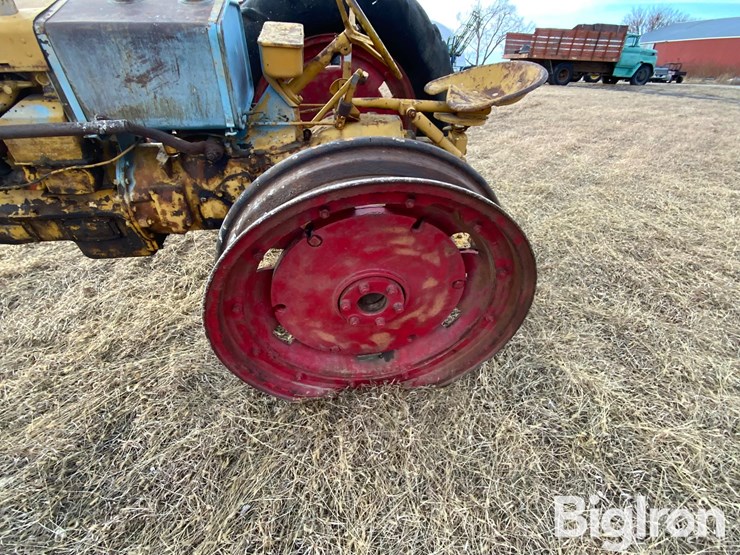 case-cc-2wd-tractor-image-9