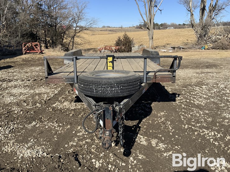 2003-titan-trailer-image-2