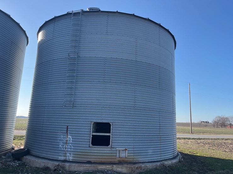 #5085-•-circle-grain-bin-image-1