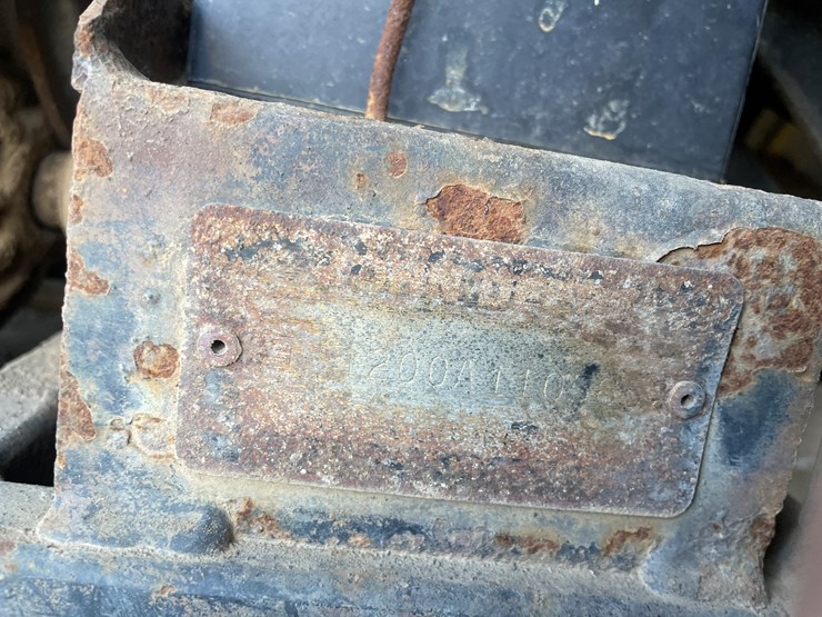 #6018-•-john-deere-1200a-ride-on-finisher-with-seeder-image-14