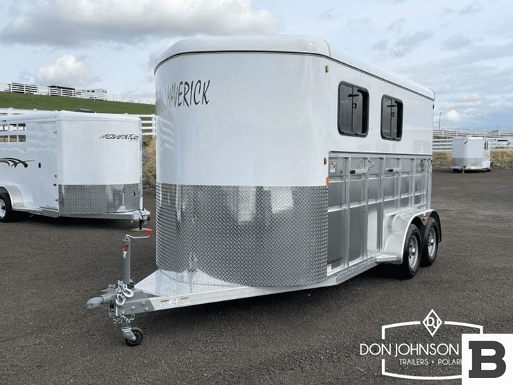 2023-c&b-mavlite-2h-7k-2-h-horse-trailer-image-1