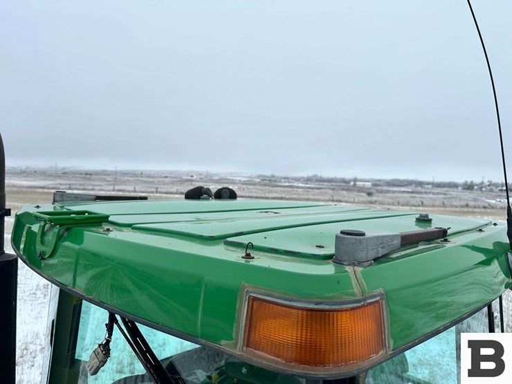 2005-john-deere-9320-image-89