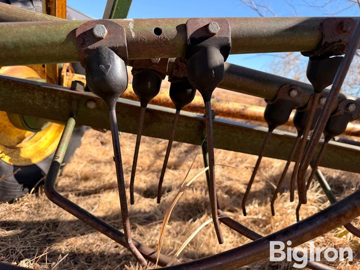 john-deere-640-image-9