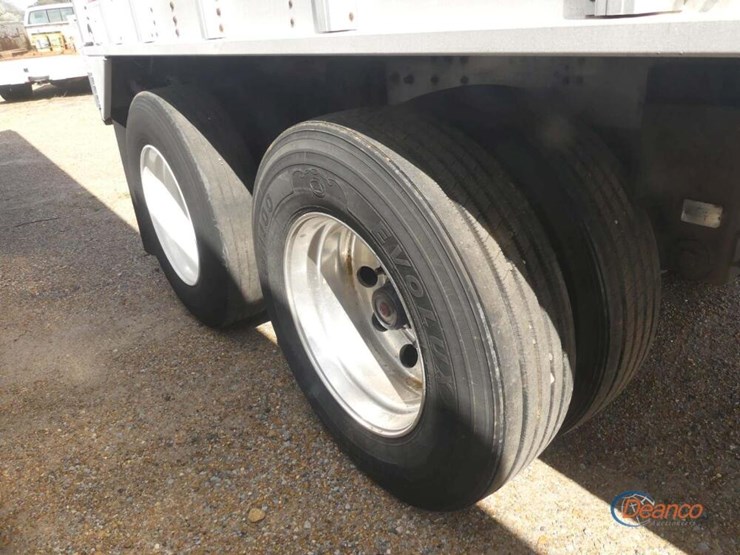 2002-cornhusker-hopper-bottom-image-3