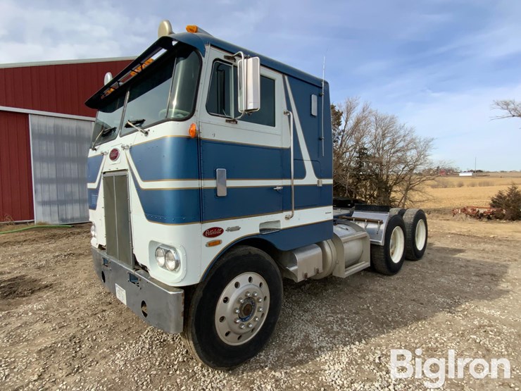1979-peterbilt-352s86-(glider)-t/a-cabover-truck-tractor-image-1