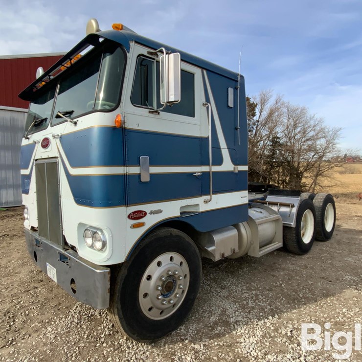 1979 Peterbilt 352S86 (Glider) T/A Cabover Truck Tractor