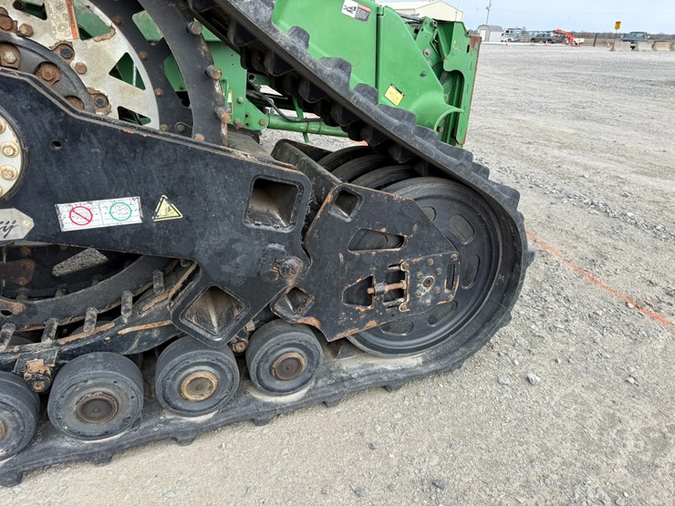 2009-john-deere-9870-sts-image-40