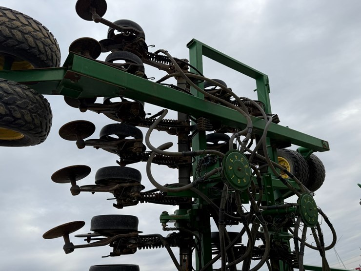 john-deere-1890-image-18