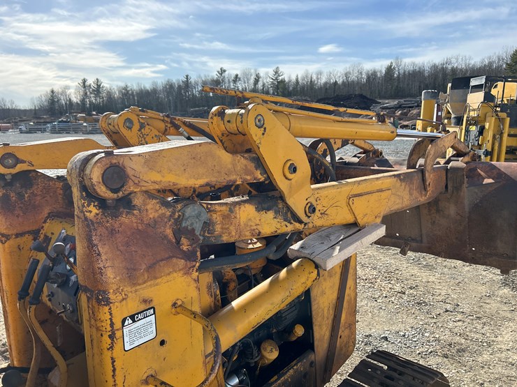 john-deere-350-image-15