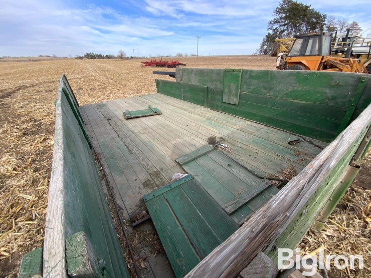 hydraulic-dump-wagon-image-18