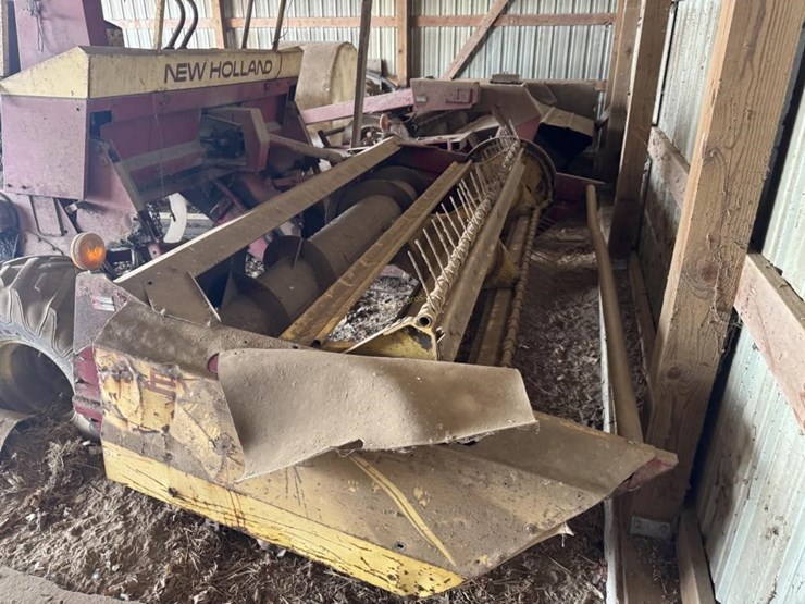 new-holland-1100-image-3